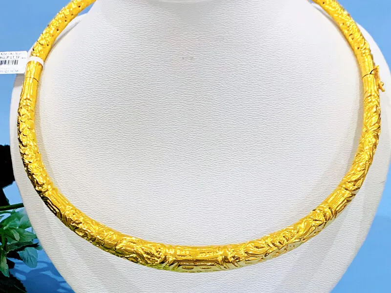 Kiềng vàng 18K 1 chỉ giá bao nhiêu? Lưu ý khi mua kiềng vàng 18K