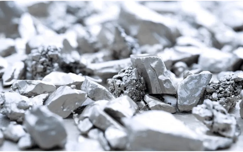 Vàng bạch kim là gì? Tìm hiểu và phân biệt với các loại vàng khác