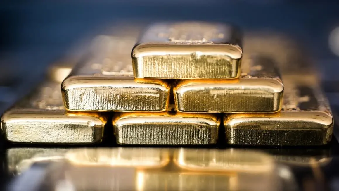 Vàng trắng 14k là gì? Bí mật đằng sau ánh kim lấp lánh