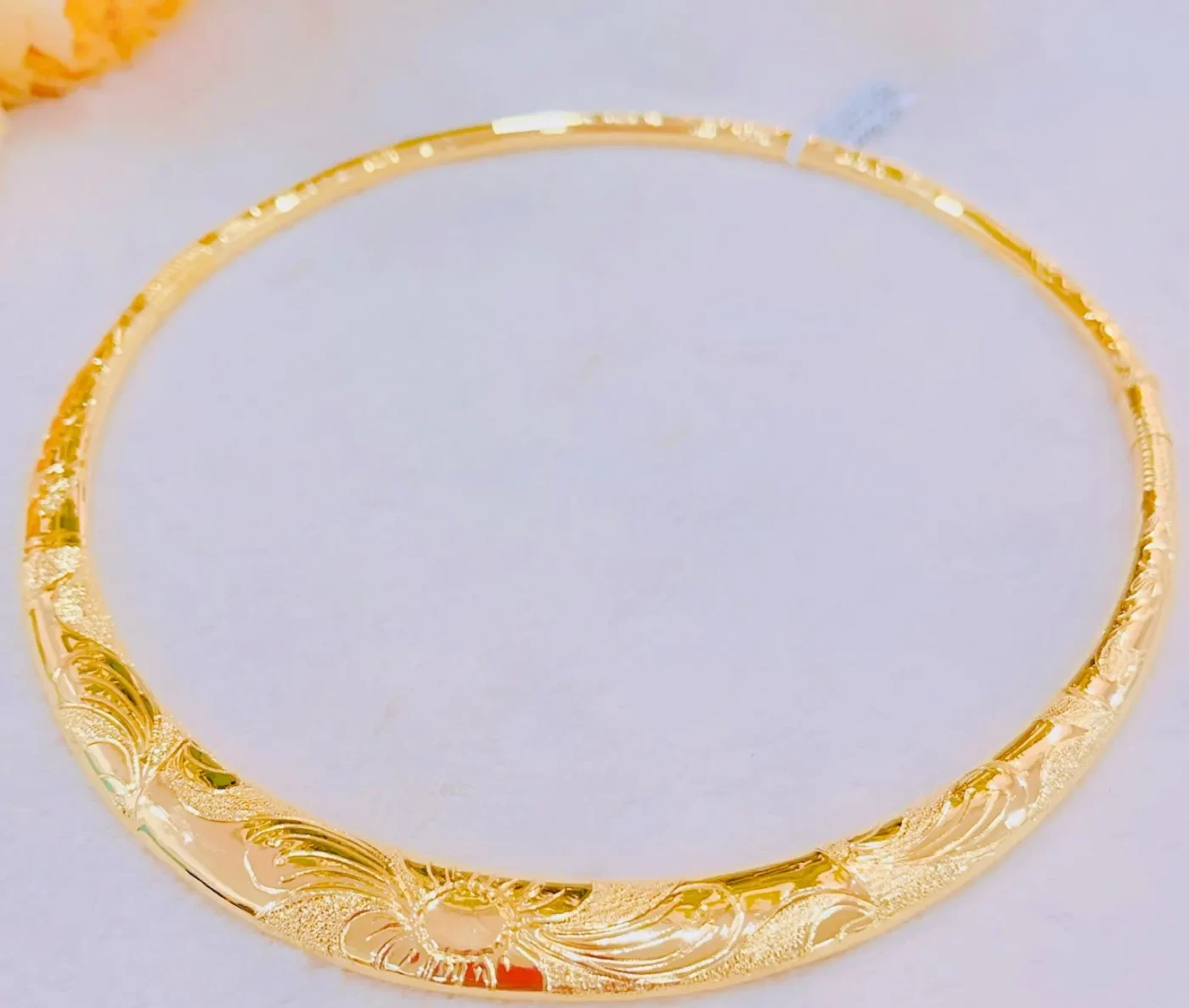 Kiềng vàng 18K 1 chỉ giá bao nhiêu? Lưu ý khi mua kiềng vàng 18K